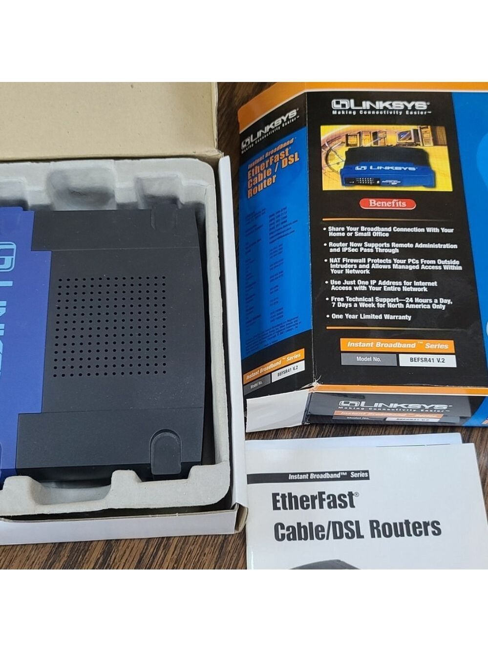 EtherFast Cable/DSL Router by LINKSYS - New Condition - Picture 3 of 5